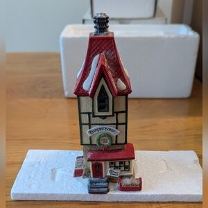 Department 56 North Pole Series, Rimpy's Bakery